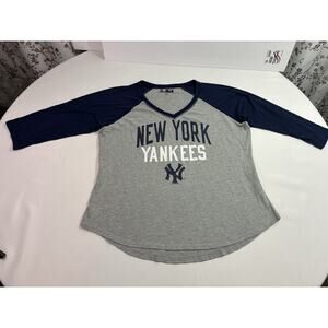 NY Yankees Women’s 2XL Raglan Baseball Tee 3/4 Sleeve MLB 4Her by Carl Banks